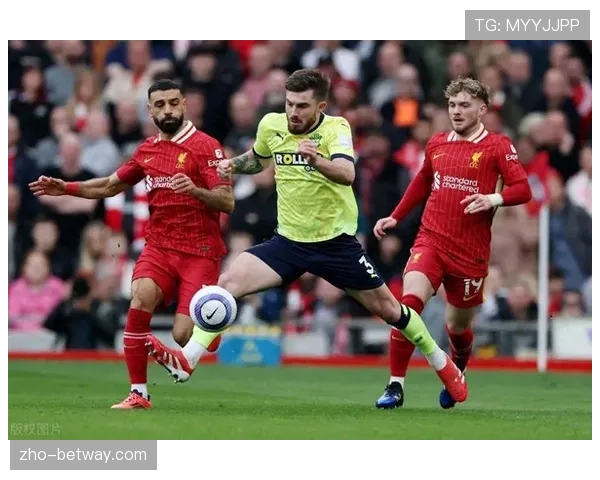 曼城稳步前进逆转形势 持续发力力压利物浦阿森纳重夺领先