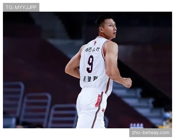 广东老将负担可能加重 易建联退役后内线轮换更加吃紧